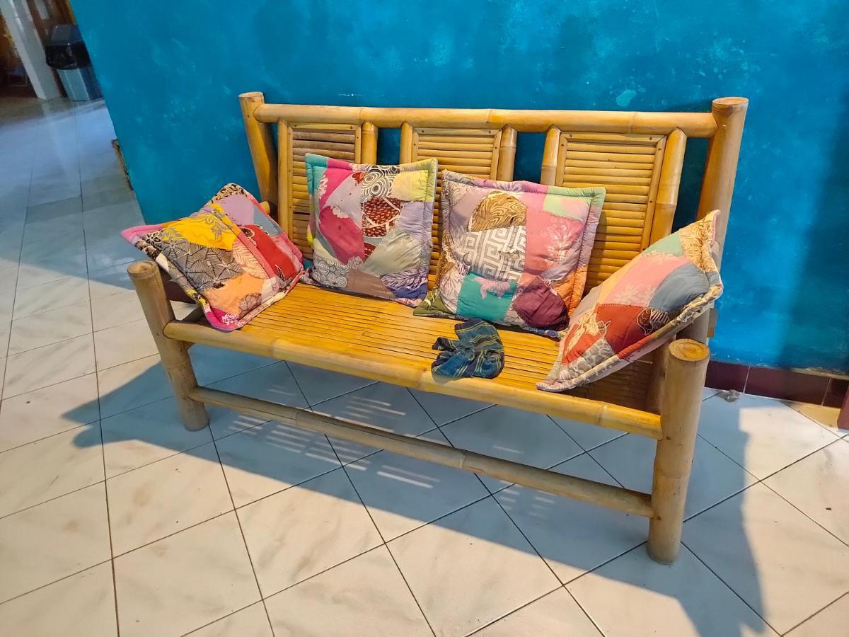 Casa Minha Backpackers Hostel ดิลี ภายนอก รูปภาพ